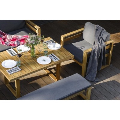 Обеденный стол из акации BOOKA