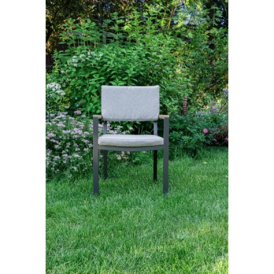 Обеденное кресло OSCAR с подлокотниками из тика