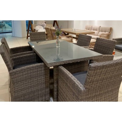 Обеденный комплект FIONA из искусственного ротанга серый Обеденный комплект FIONA из искусственного ротанга серый